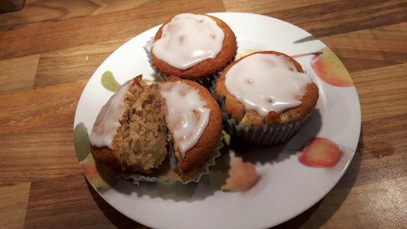 ‘Foosty’ Banana and Apple Spiced Muffins